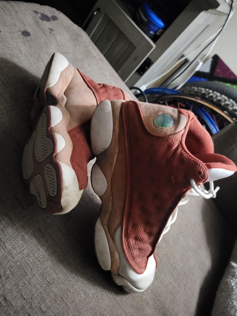 Nike Men's Rust/White Basketball Sneakers
